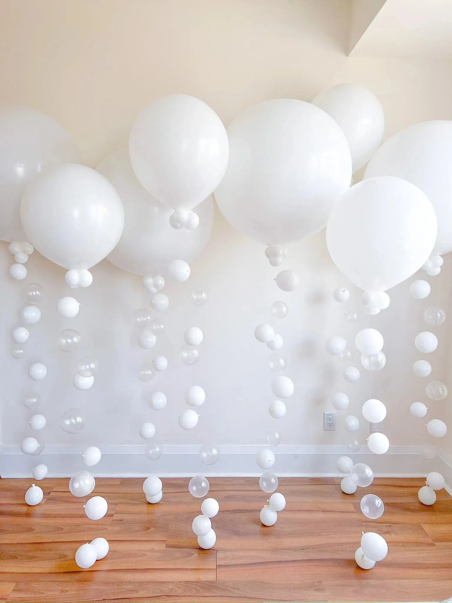 Balloon Fall Personalized - Customizable Stylish Event Balloons for Toronto
