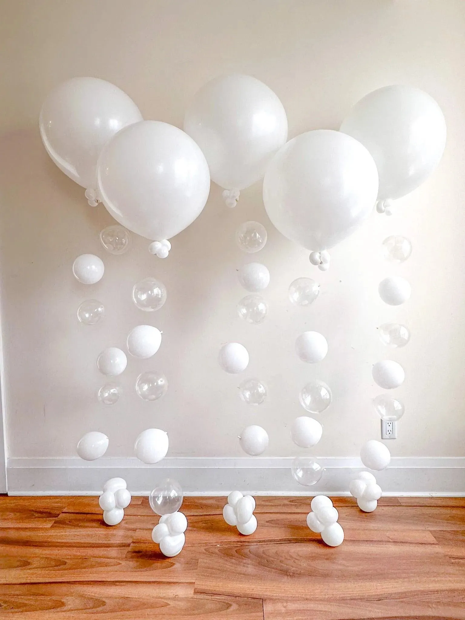 Balloon Fall Personalized - Customizable Stylish Event Balloons for Toronto