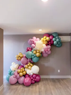 Balloon Garland for Event Decoration - Stunning and Customizable for Toronto