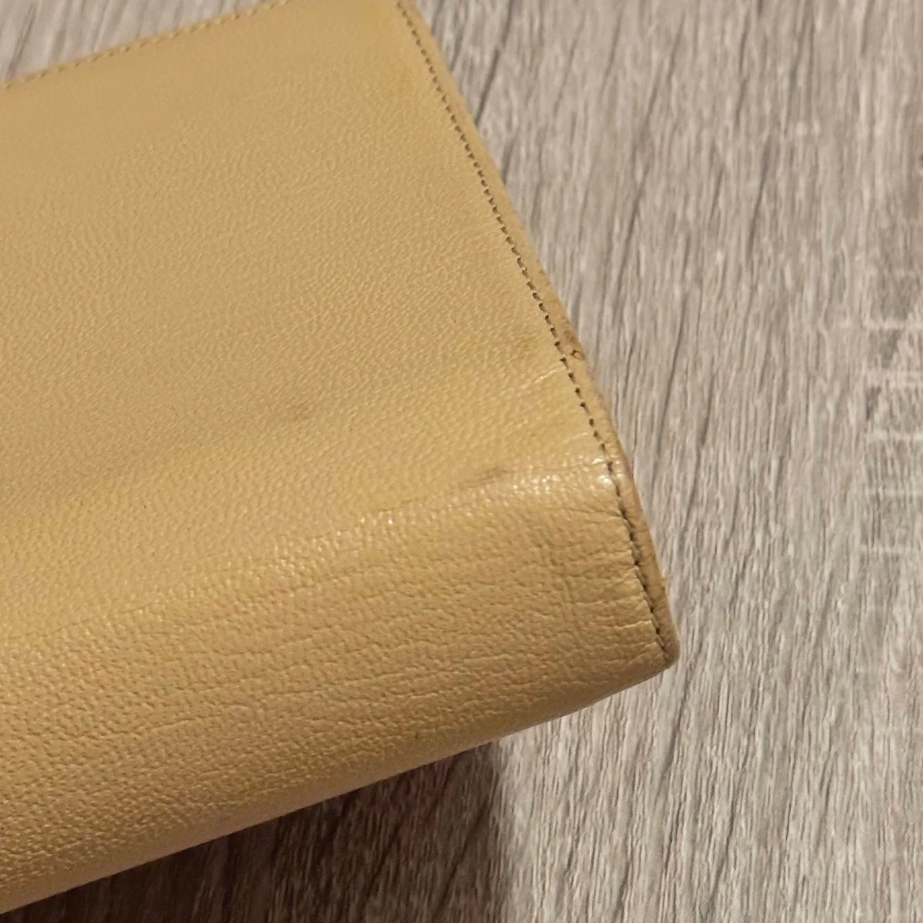 Chanel Classic Logo Clasp Beige MM Agenda