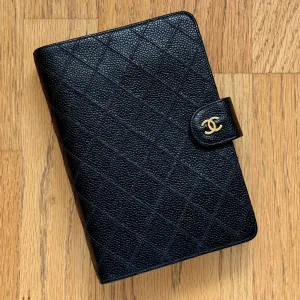 Chanel Matrasse Quilted Black MM Agenda