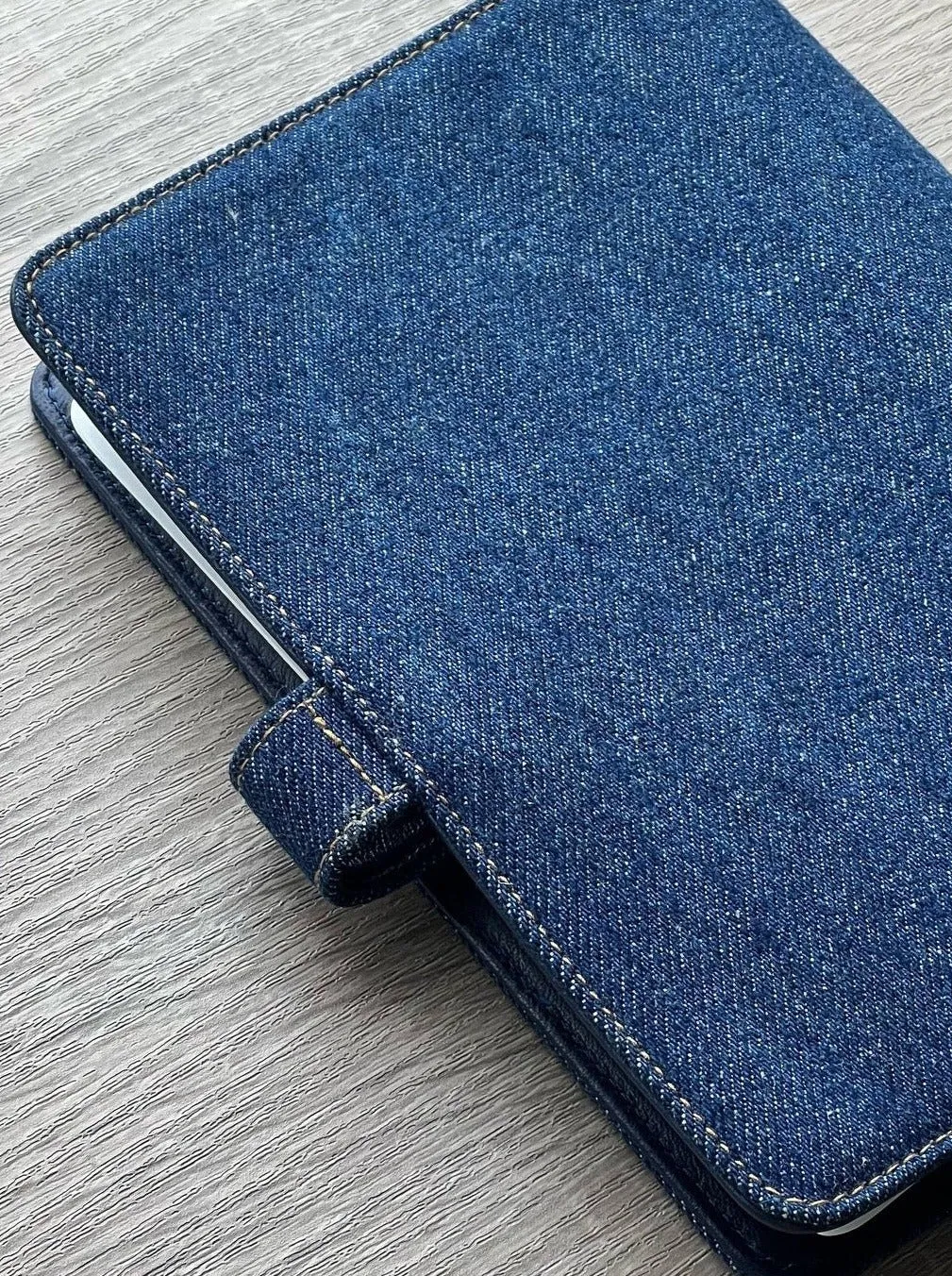 Chanel Timeless CC Denim MM Agenda