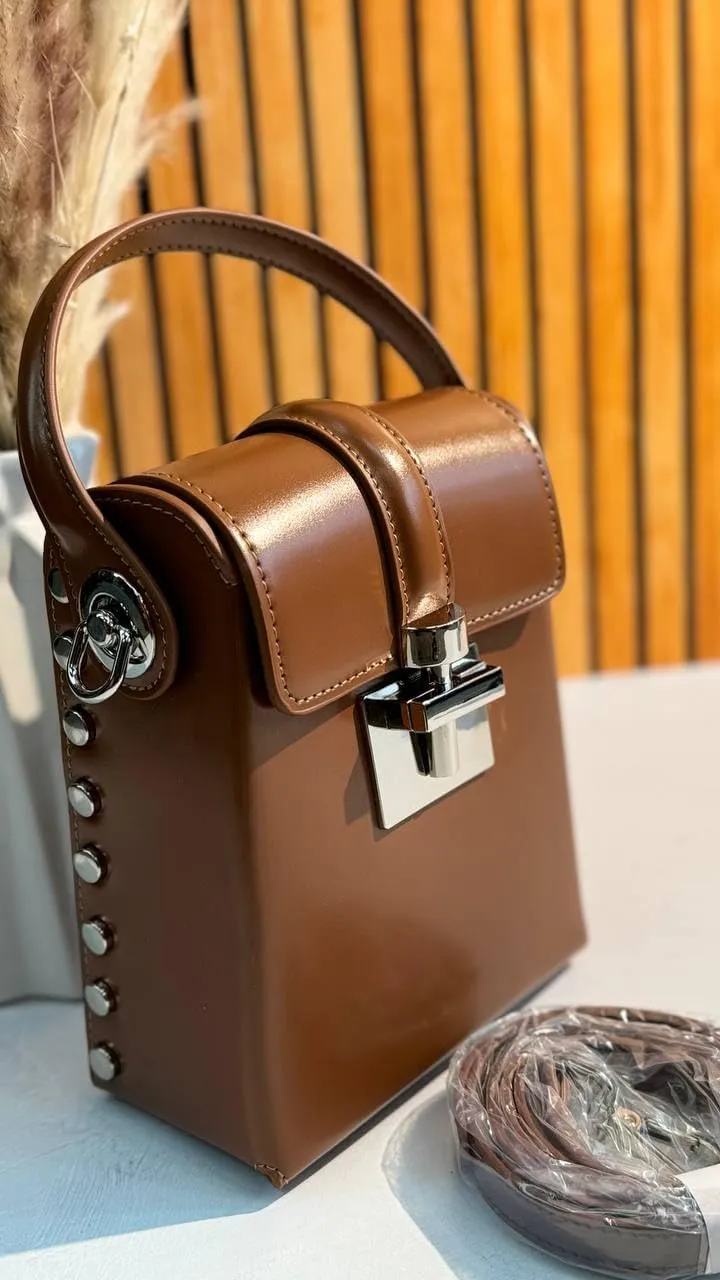 Crossbody Bag in Genuine Leather