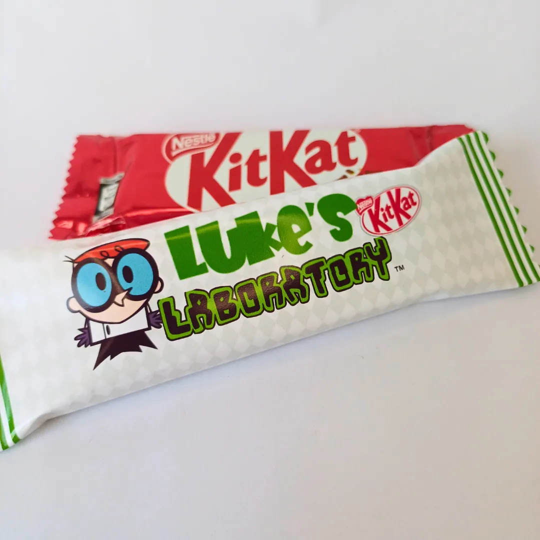 Customizable KitKat Wrapper