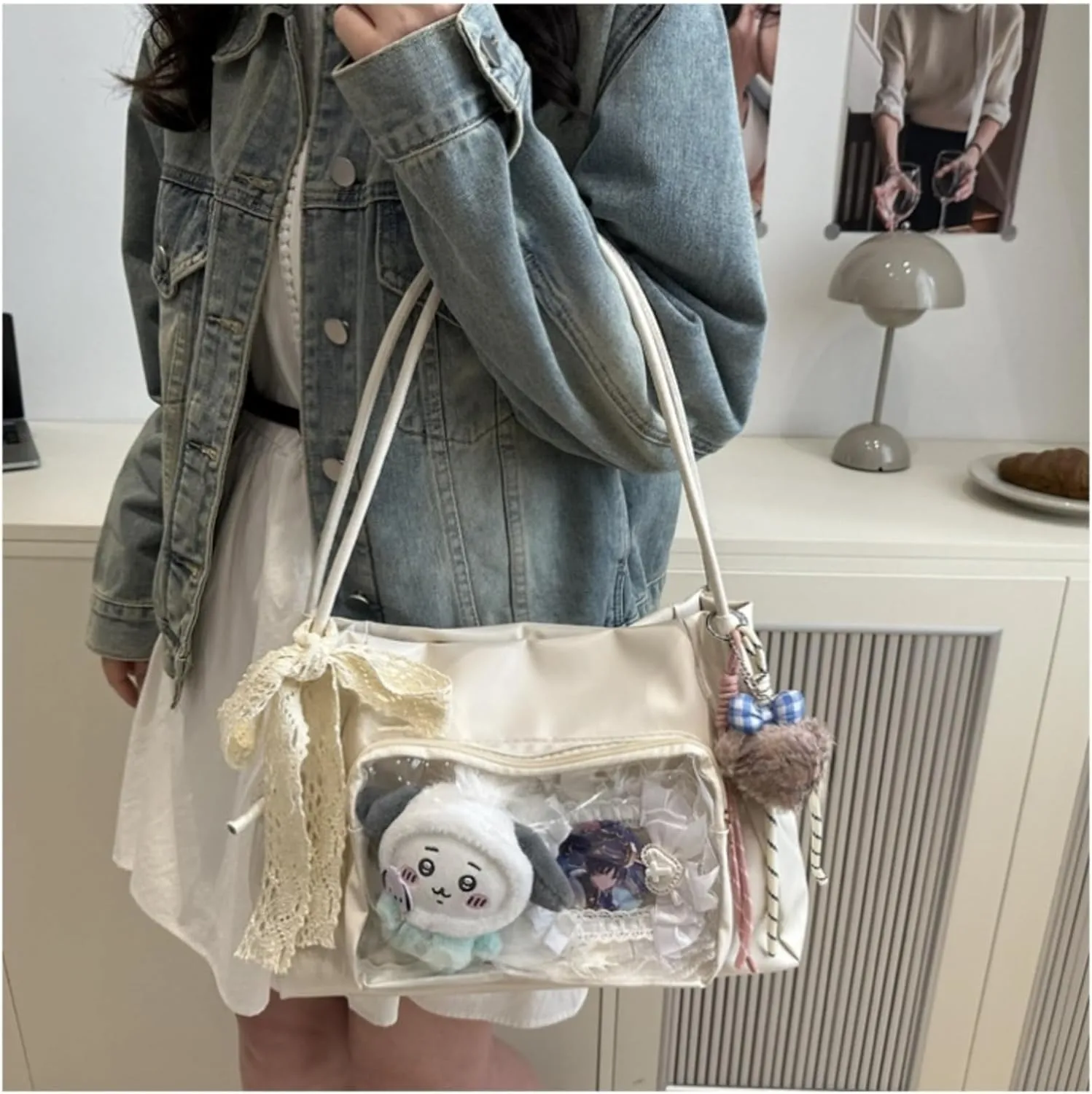 Cute Ita Bag Pin Display shoulder bag Can showcase your favorite anime characters suitable for for Anime fans