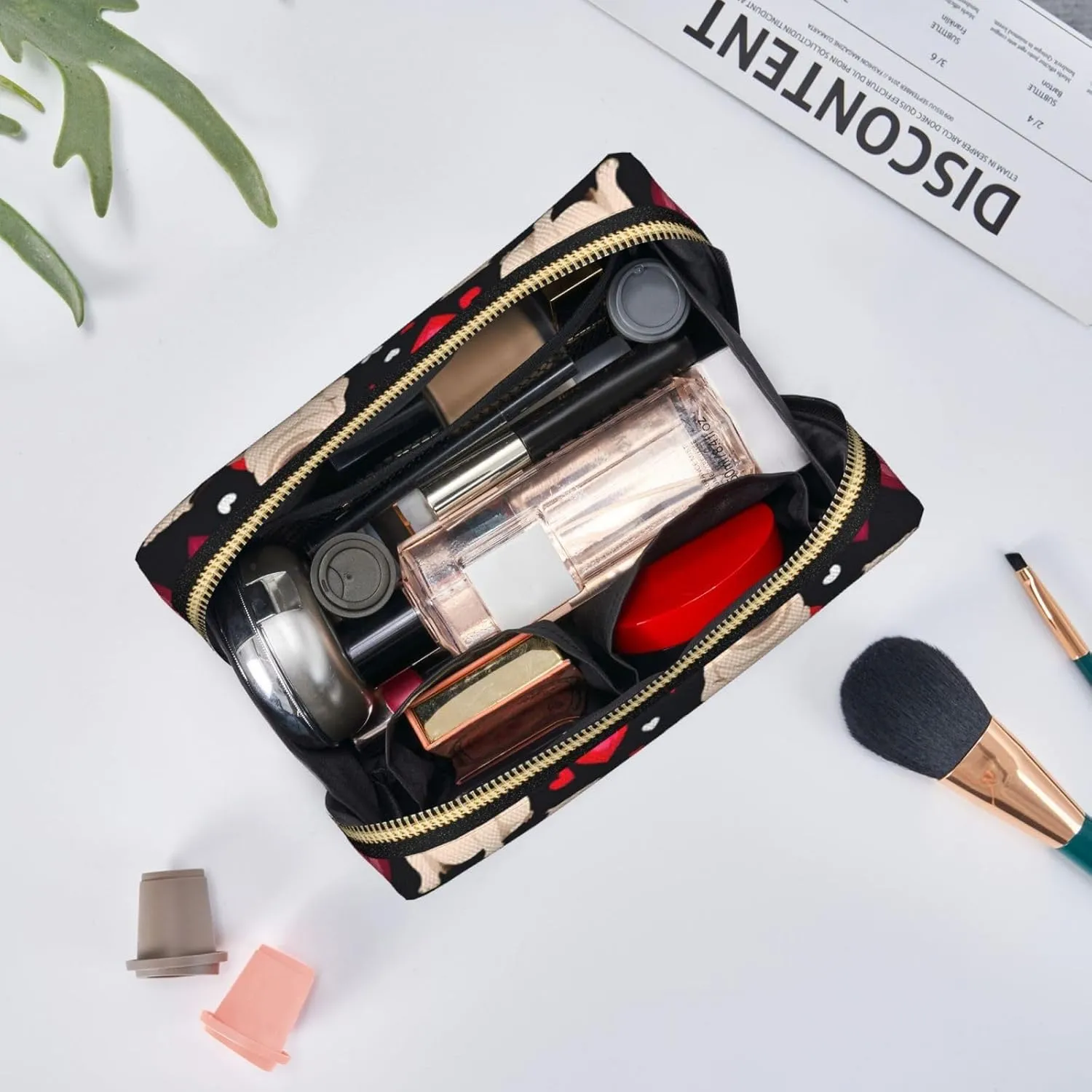 Cute Pug Toiletry Pouch, Travel-Friendly Makeup Organizer For Makeup Brushes, Lipsticks