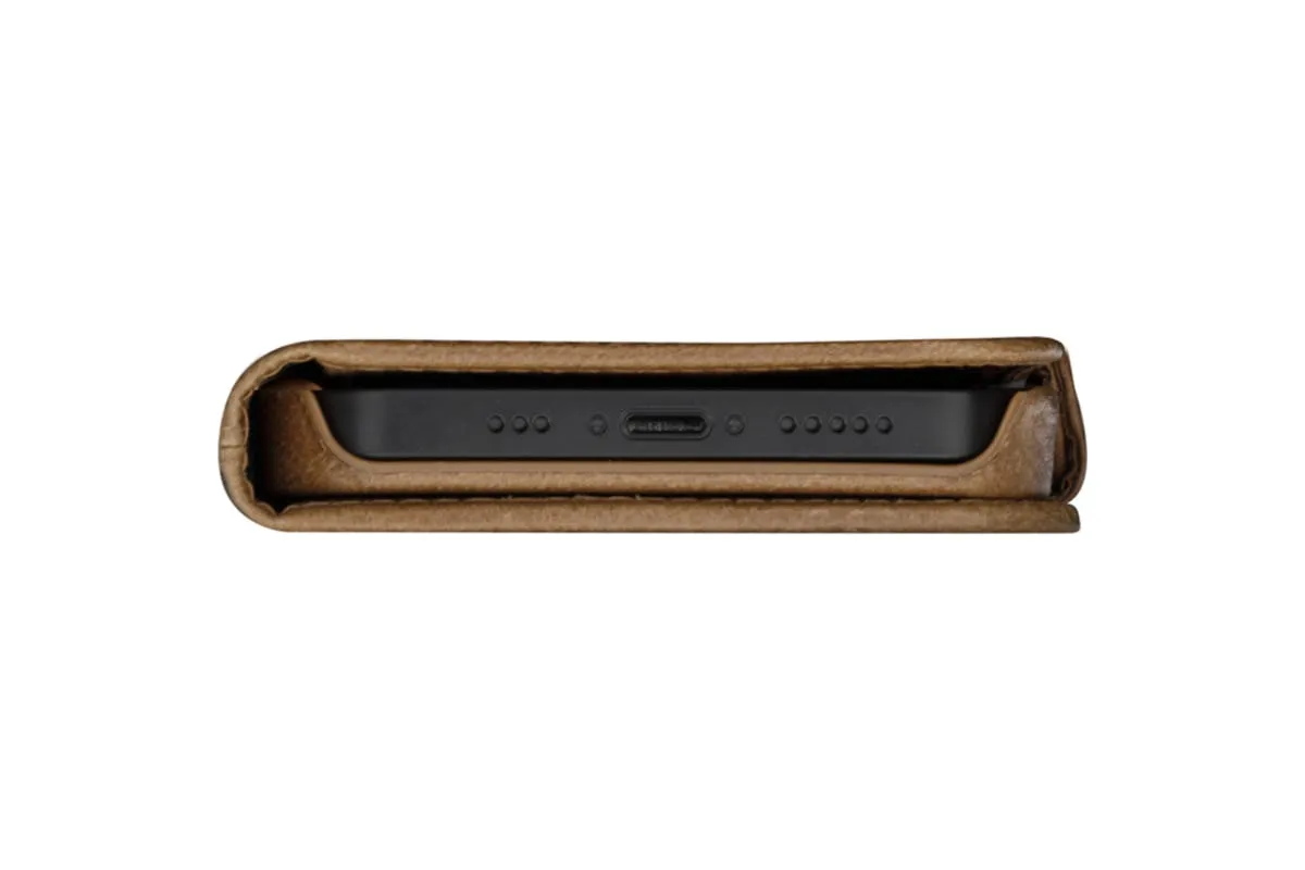 Dbramante1928 Lynge iPhone 14 Case | Tan