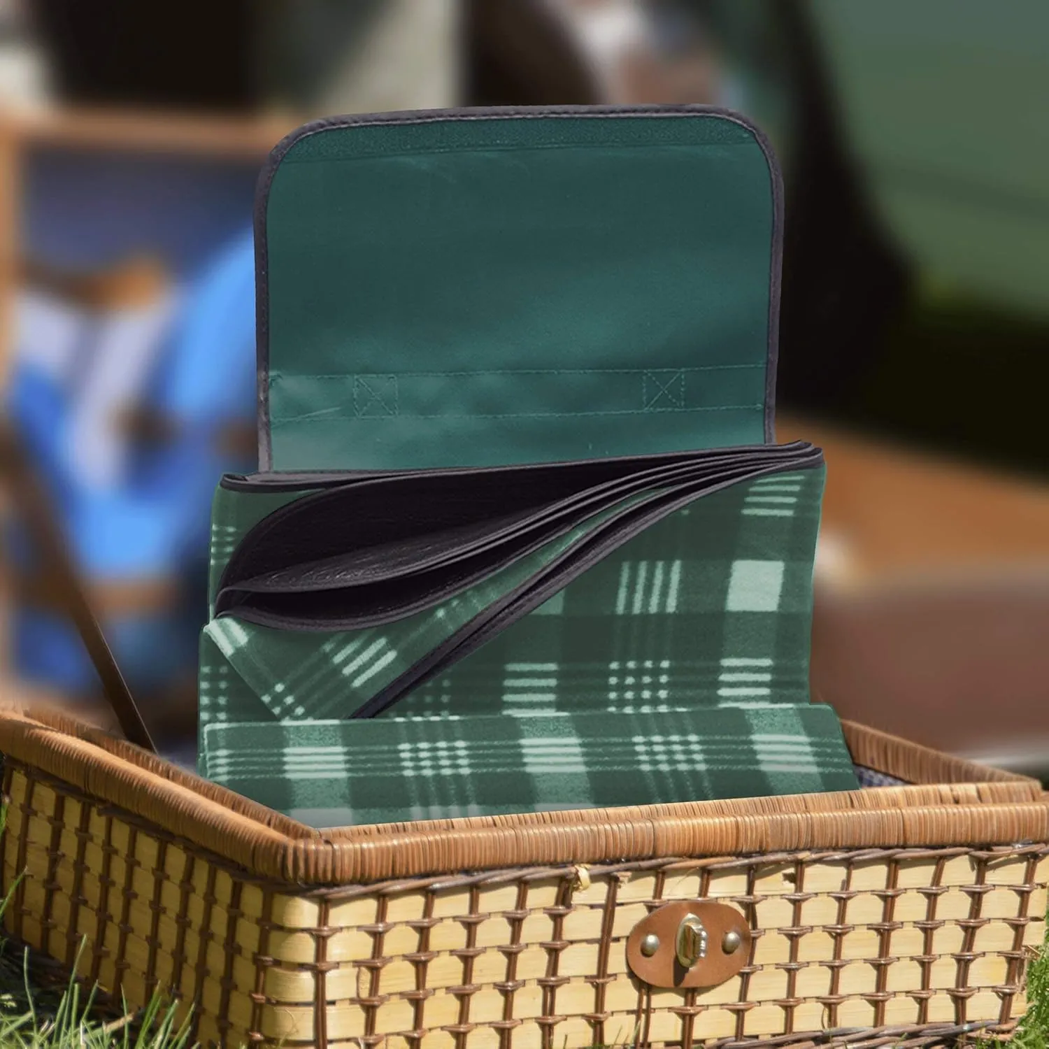 DISCOUNT PROMOS Custom Creekside Roll Up Picnic Blankets Set of 12, Personalized Bulk Pack - Great Outdoor Blanket for Camping, Picnic, Beach, Other Outdoor Activities - Green