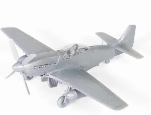 Forces of Valor, P-51D Mustang, Great Britain 1945, 1:72 Scale Plastic Model kit…