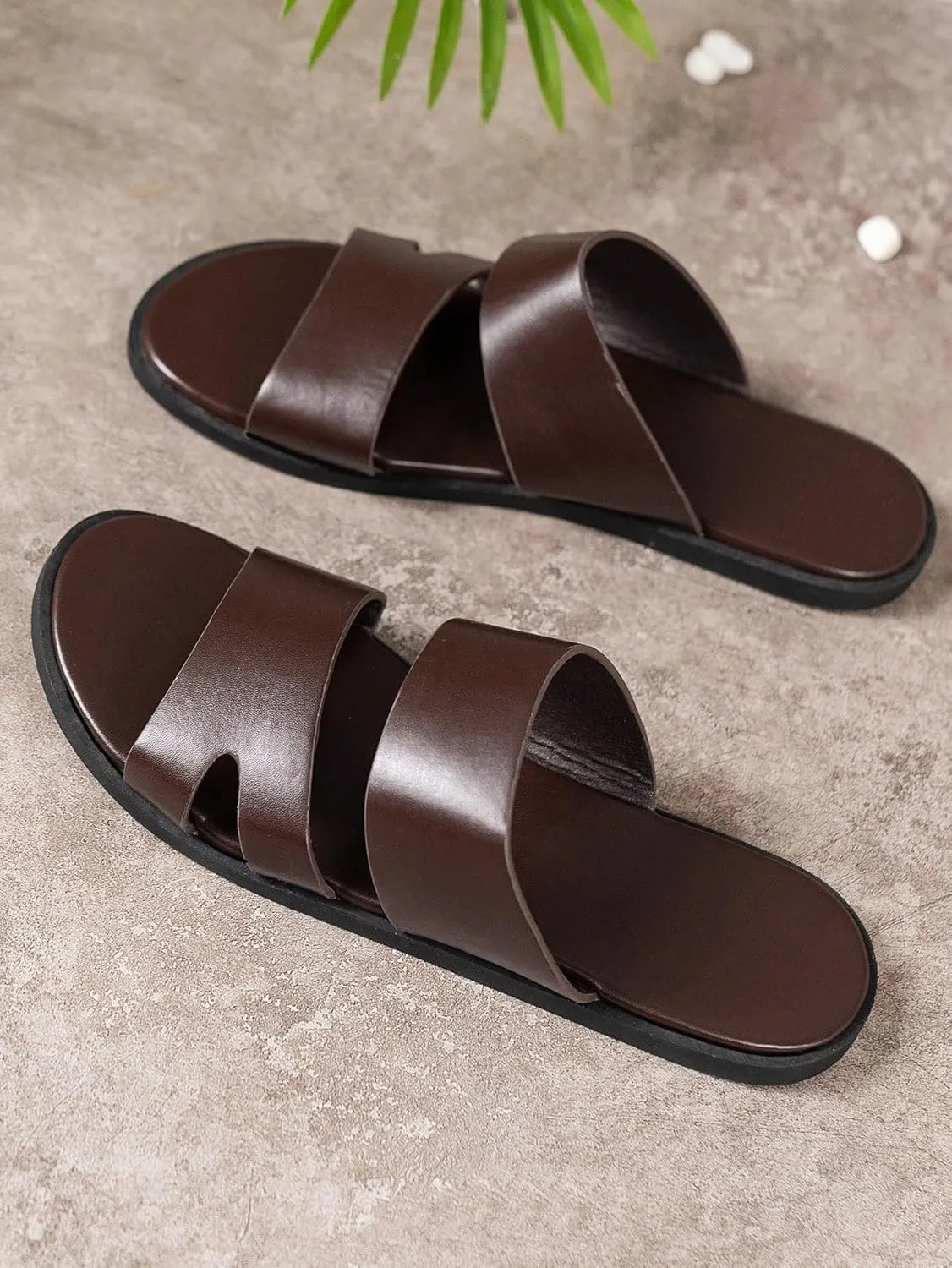 GORGLITTER Men's Beach Leather Sandals 2025 Slide Footwear Round Flip Flops Pu Slip On Slippers