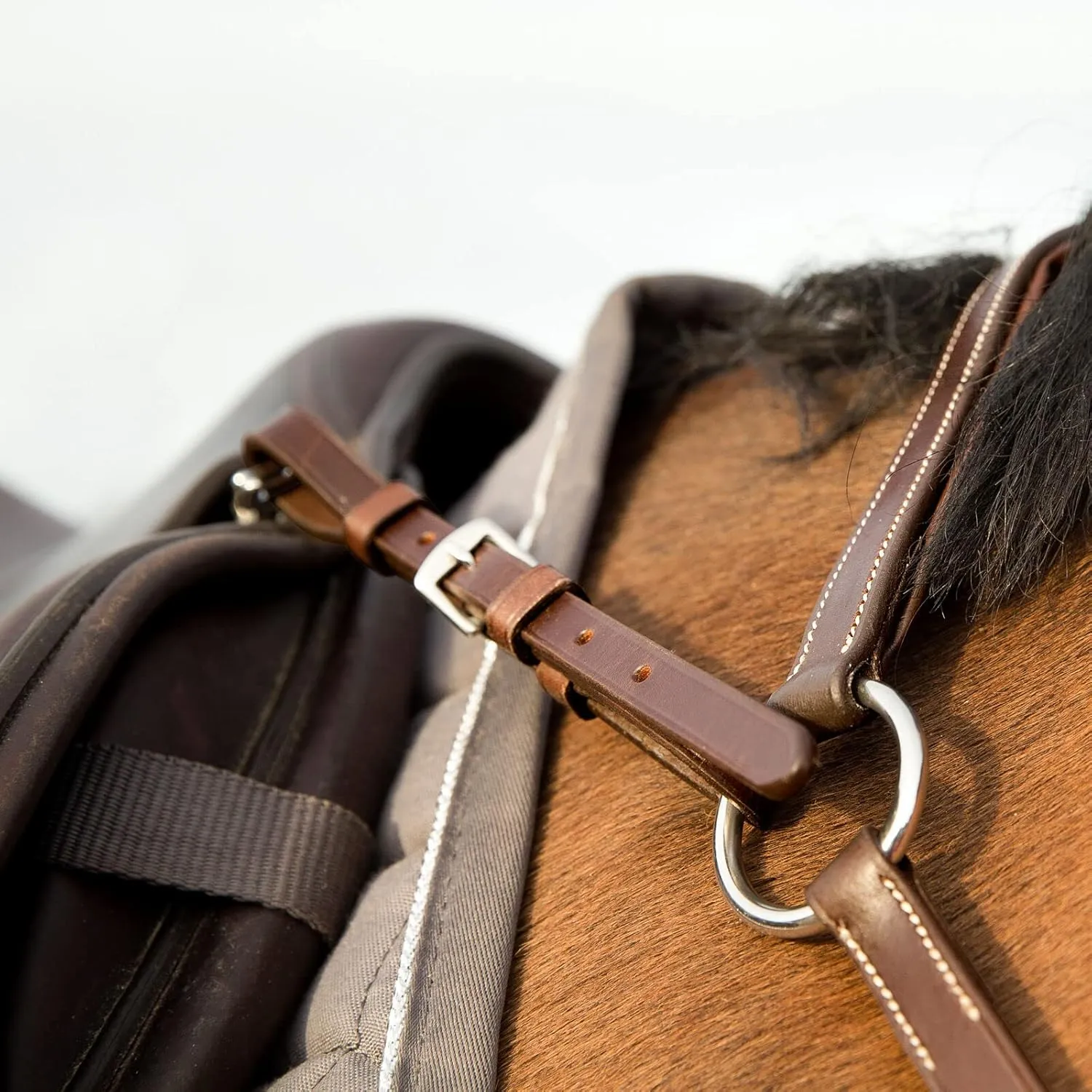 HORZE Adjustable 3-Point Breastplate