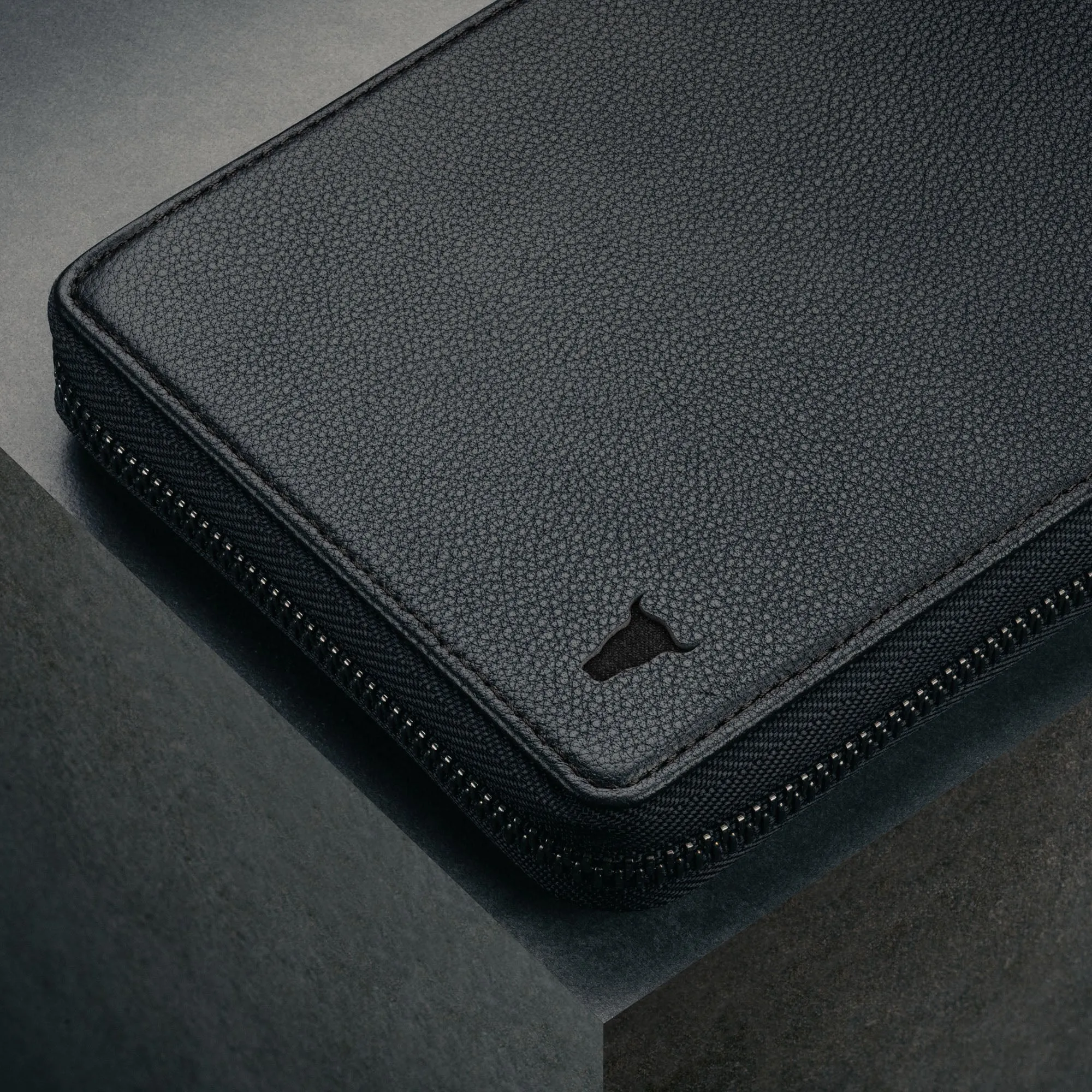Leather Travel Wallet / Organizer