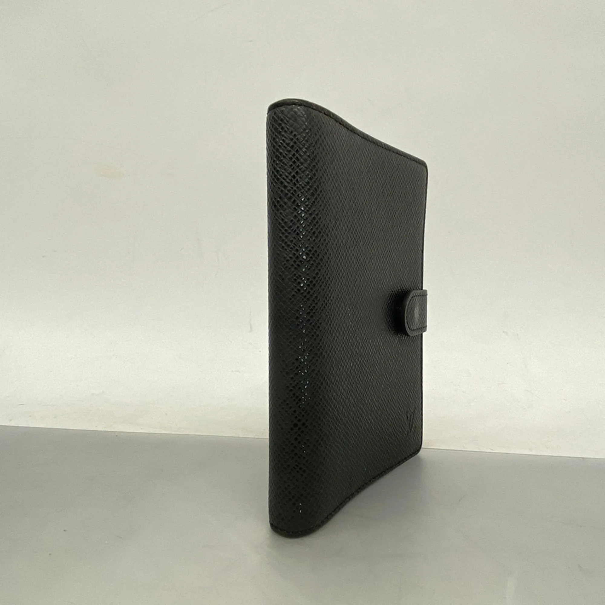 Louis Vuitton Couverture Agenda De Bureau  Leather Wallet  ()