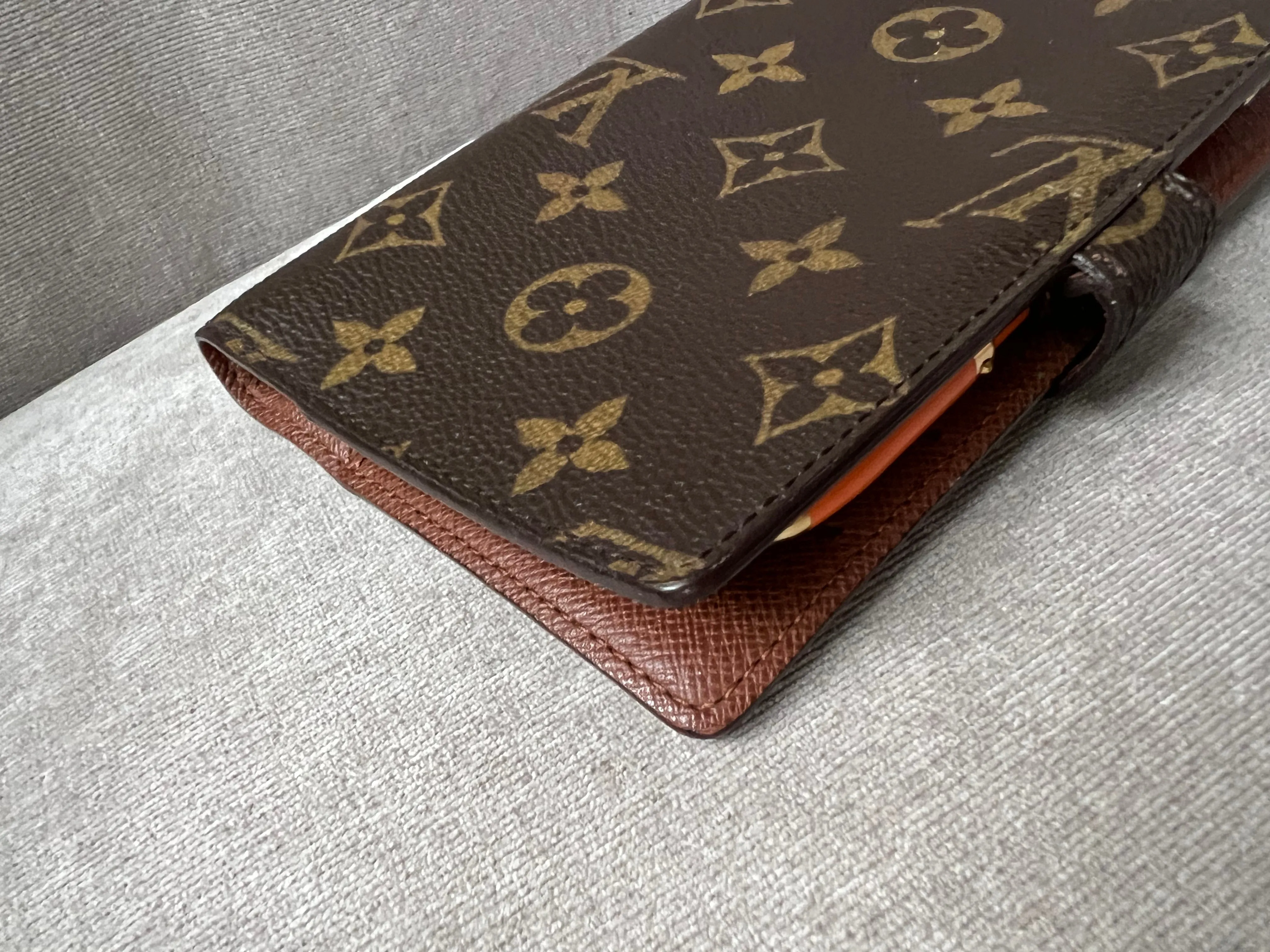 Louis Vuitton Monogram Agenda Cover with Pen