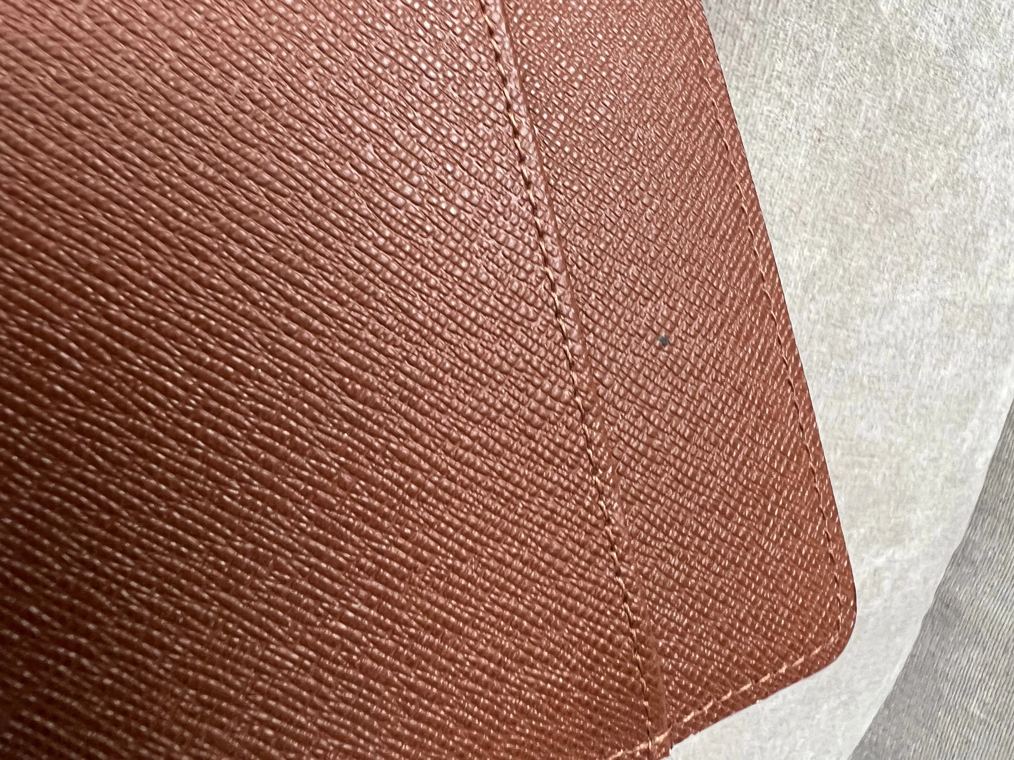 Louis Vuitton Monogram Medium Agenda Cover (RRP £465)