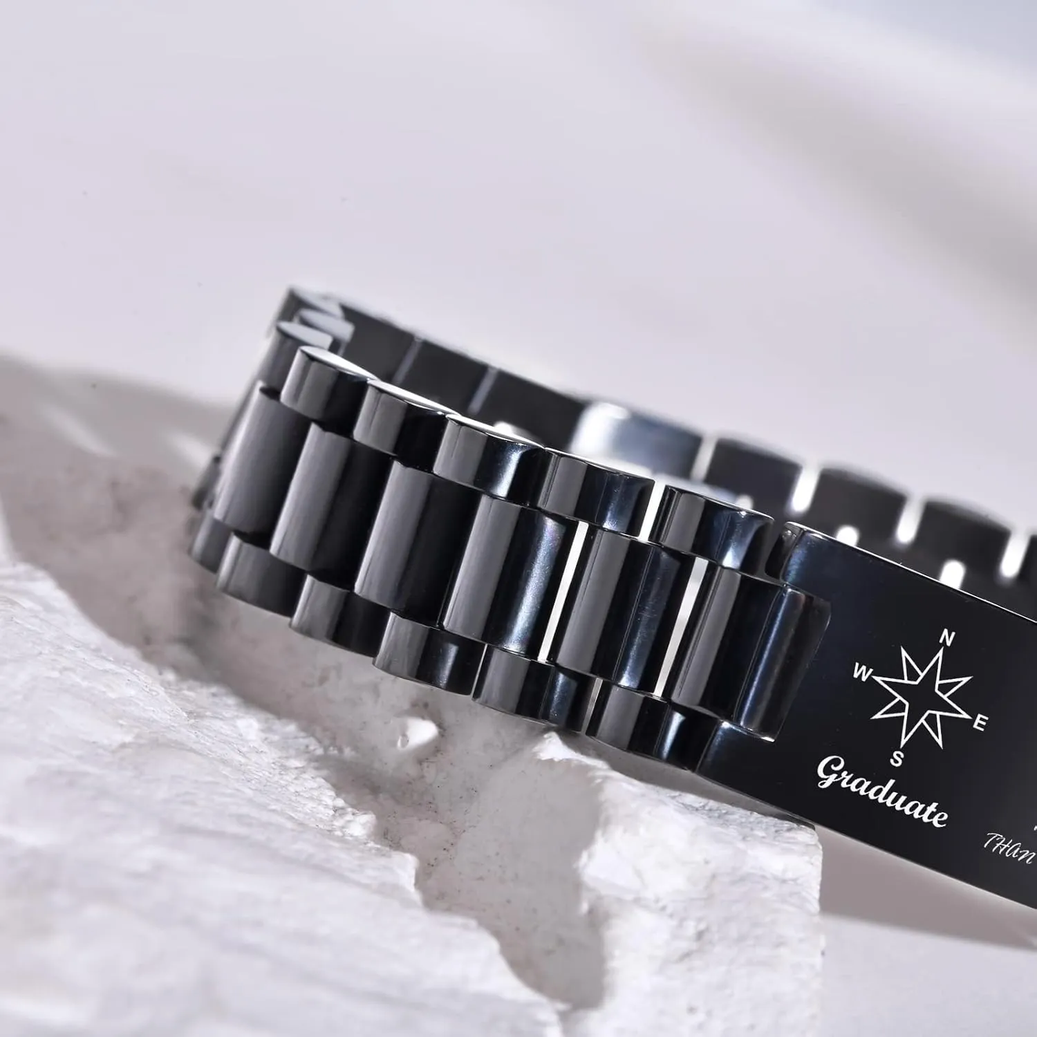 MEALGUET Graduation Gifts for him,Customizable Graduation Bracelet, Inspirational College Graduate Class Of 2025 Gift, Stainless Steel Handsome Link Bracelets for College Graduates