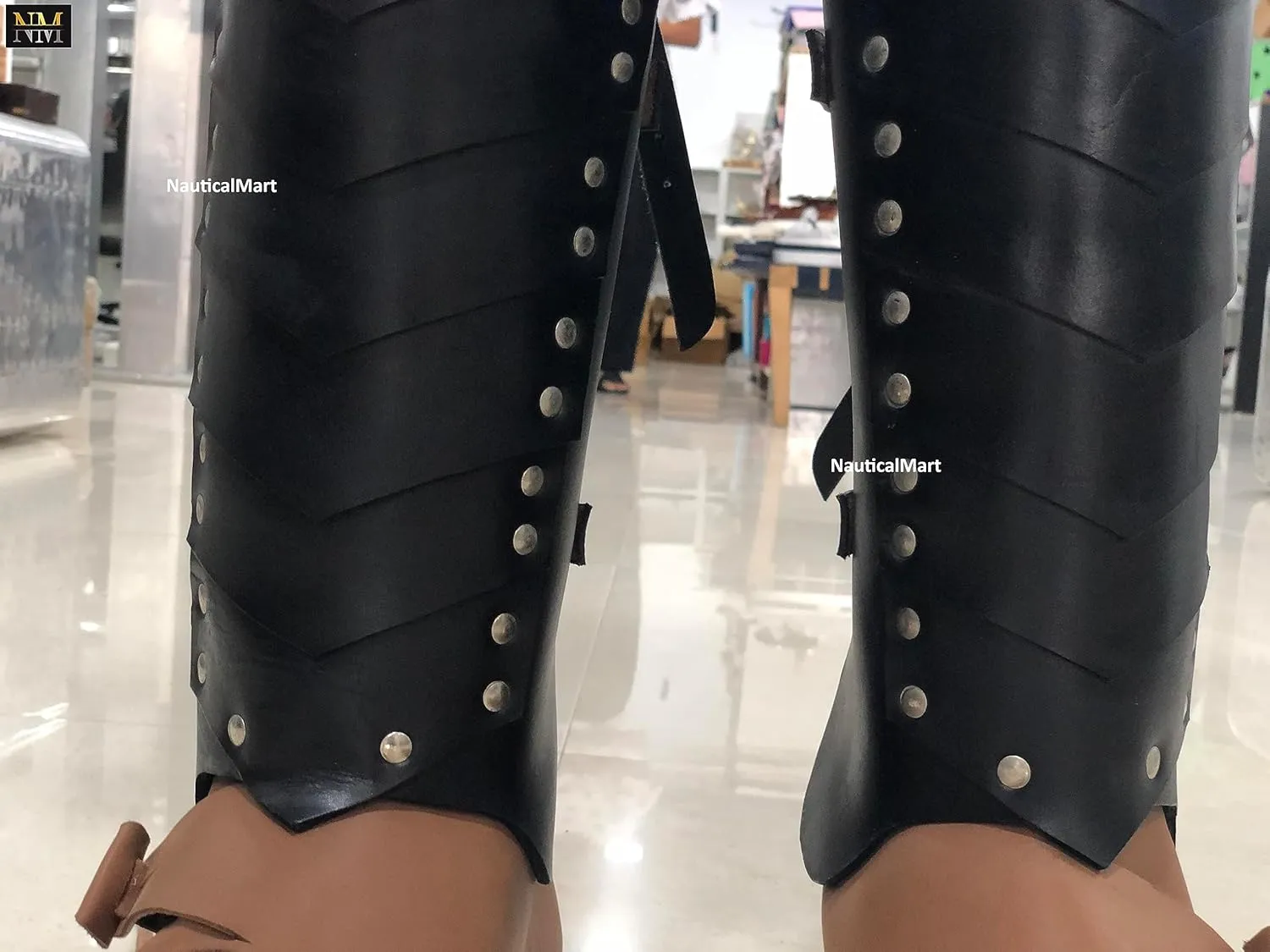 Medieval Viking Knight Leather Leg Armor Greaves Renaissance Gaiter Halloween Cosplay Costume for Men Women LARP Men's Armor