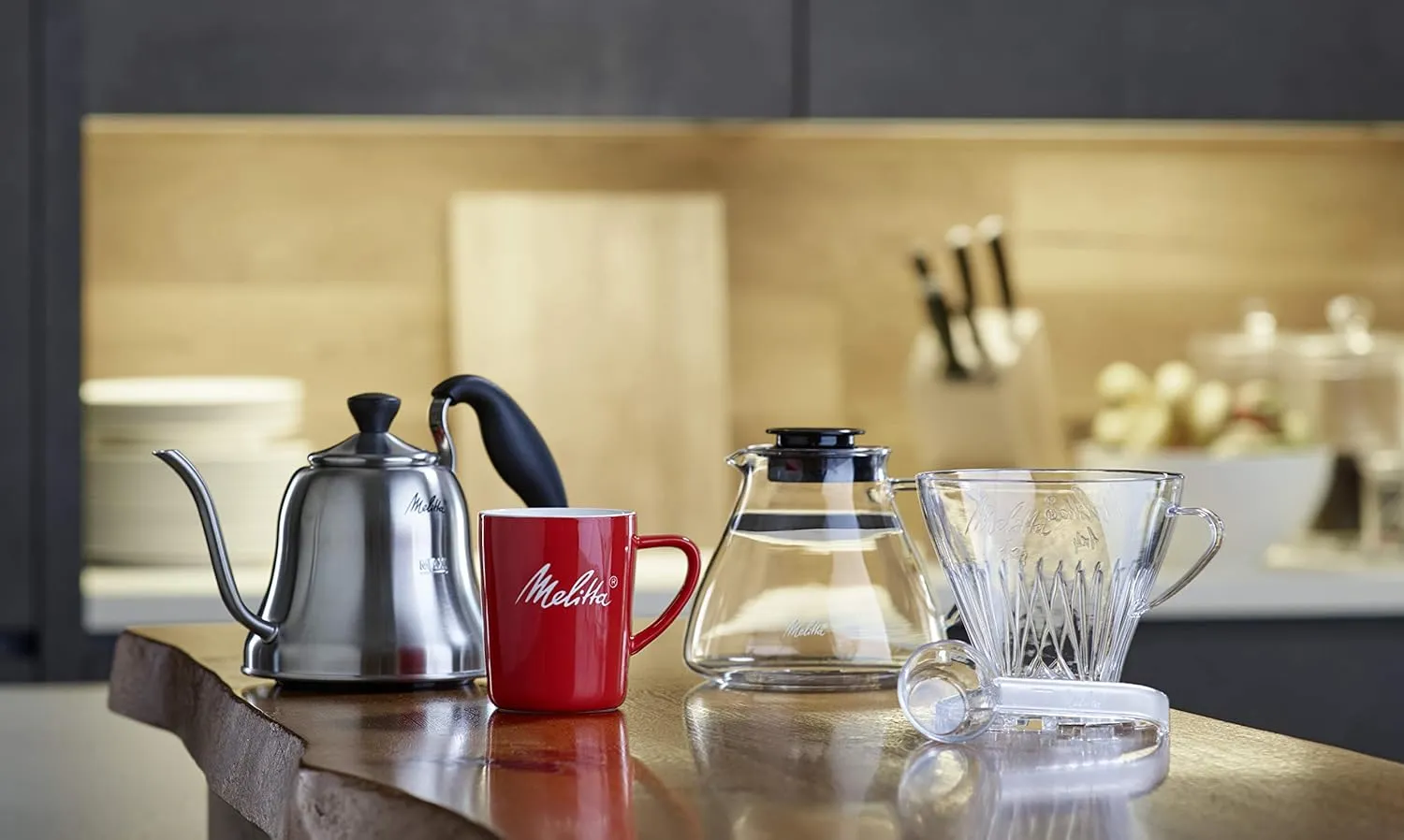 Melitta Glass, 6761025, Jug for Manual Coffee Preparation, Used with Pour Over Filter Holder, Anti-Burn Handle, 1 L, Transparent, Borosilicate, 1 Liter