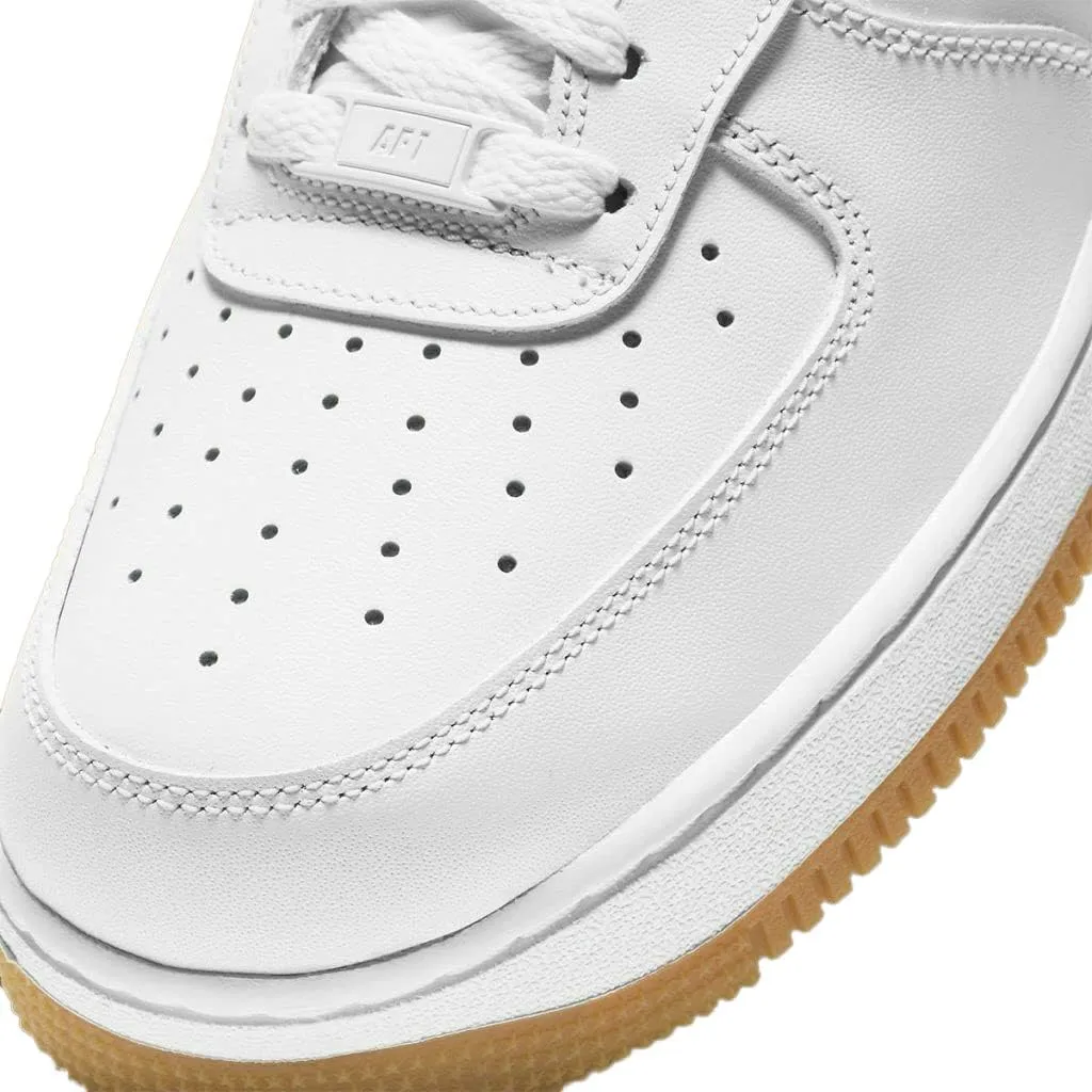 Nike Basketball Shoe