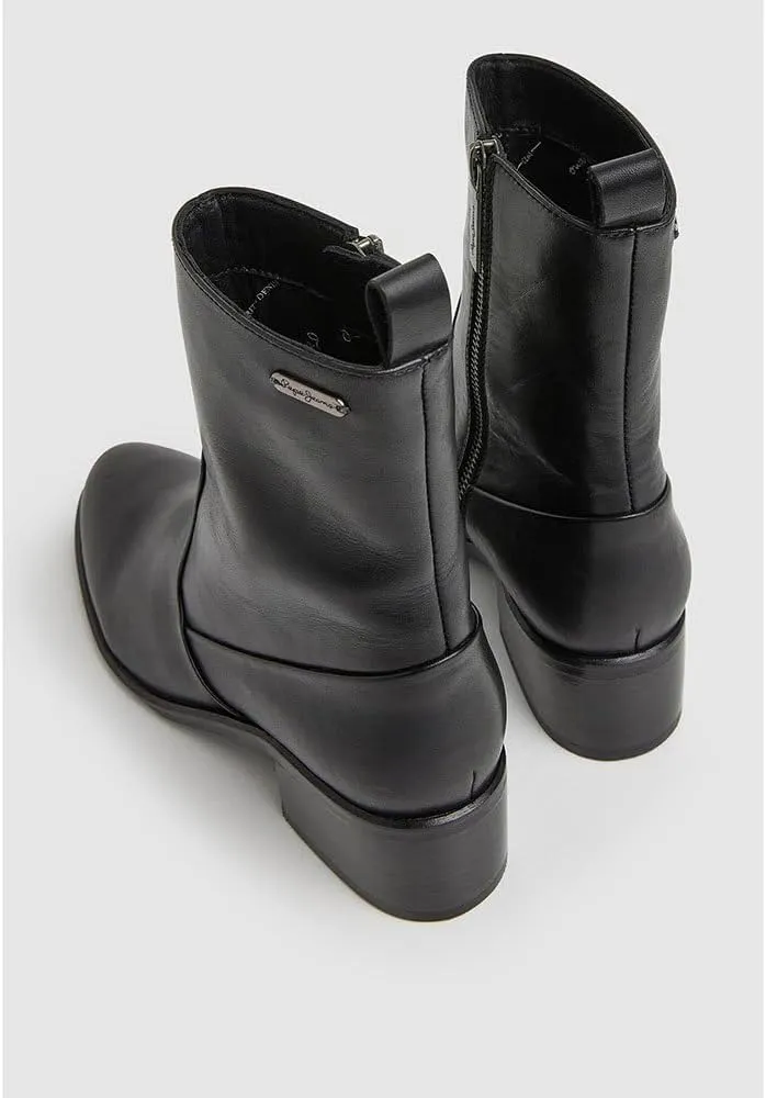 Pepe Jeans Women's Modern Fashion Boot
