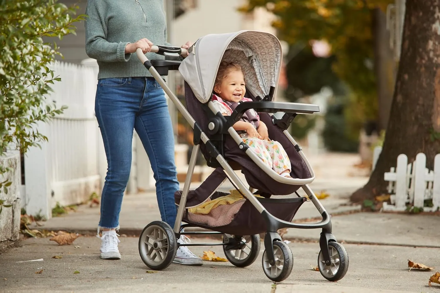 Safety 1st Deluxe Grow and Go Travel System Stroller and Car Seat Combo, 8-in-1 Travel System, Weight Capacity 4-30 lbs, Dunes Edge