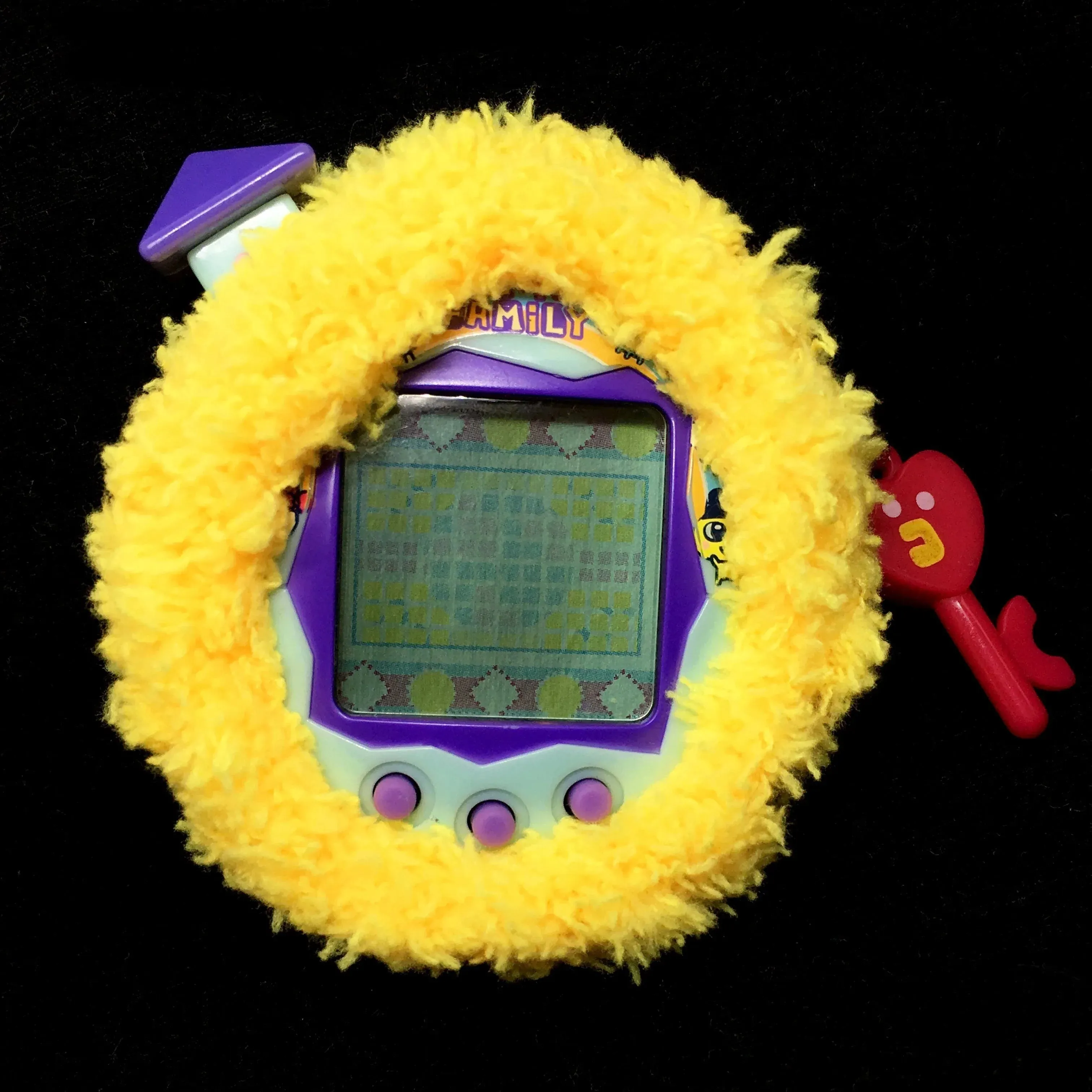 Tamagotchi Fuzzy Cover - Color Tamas & Connections
