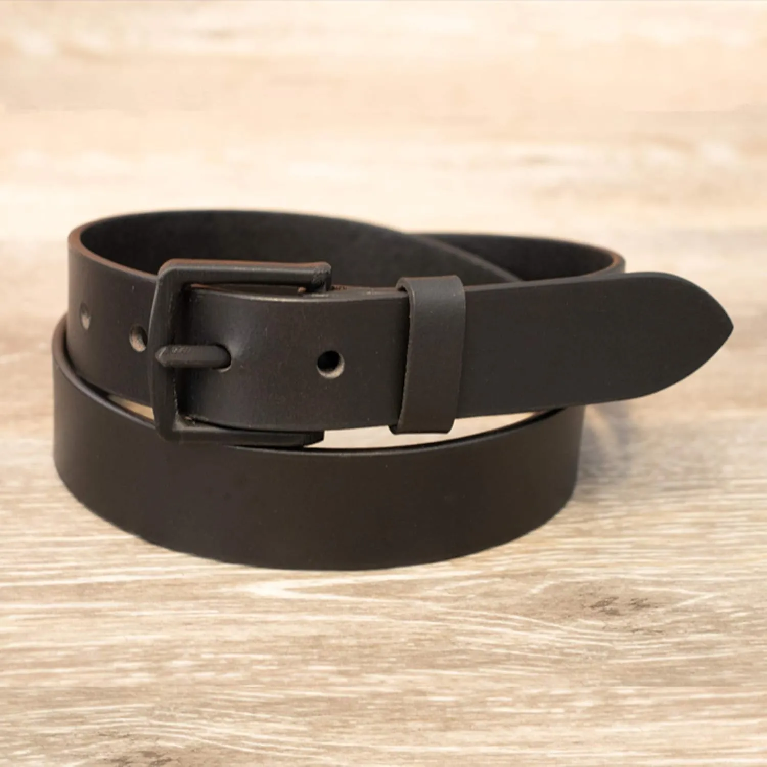 Thomas Bates Women's Skyliner Metal Free Leather Travel Belt