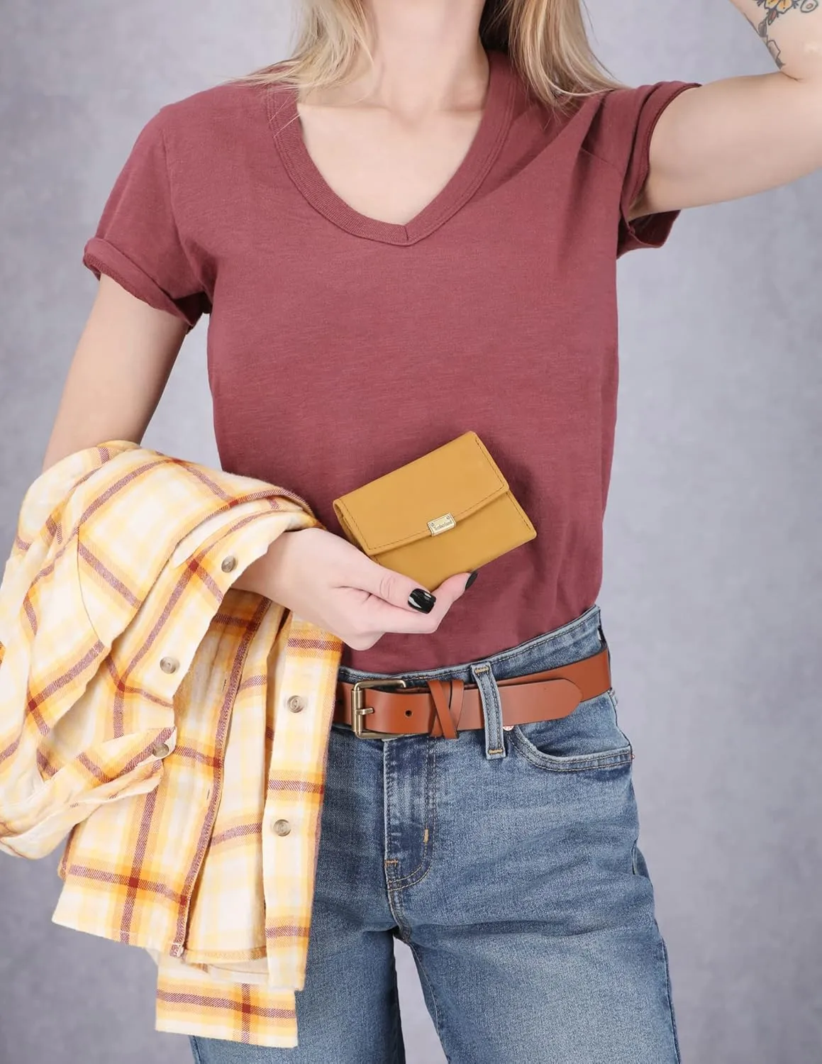 Timberland Women's Leather Rfid Small Indexer Snap Wallet Billfold, Wheat (Nubuck), one size