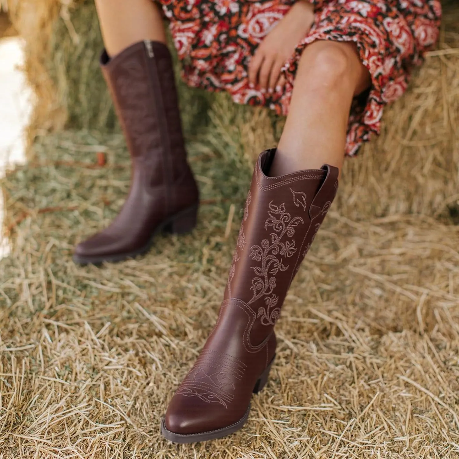 Vepose Women's 9803 Embroided Cowboy Boots,Western Pull on Point Toe Mid-Calf Cowgirl Boots with Inside Zipper
