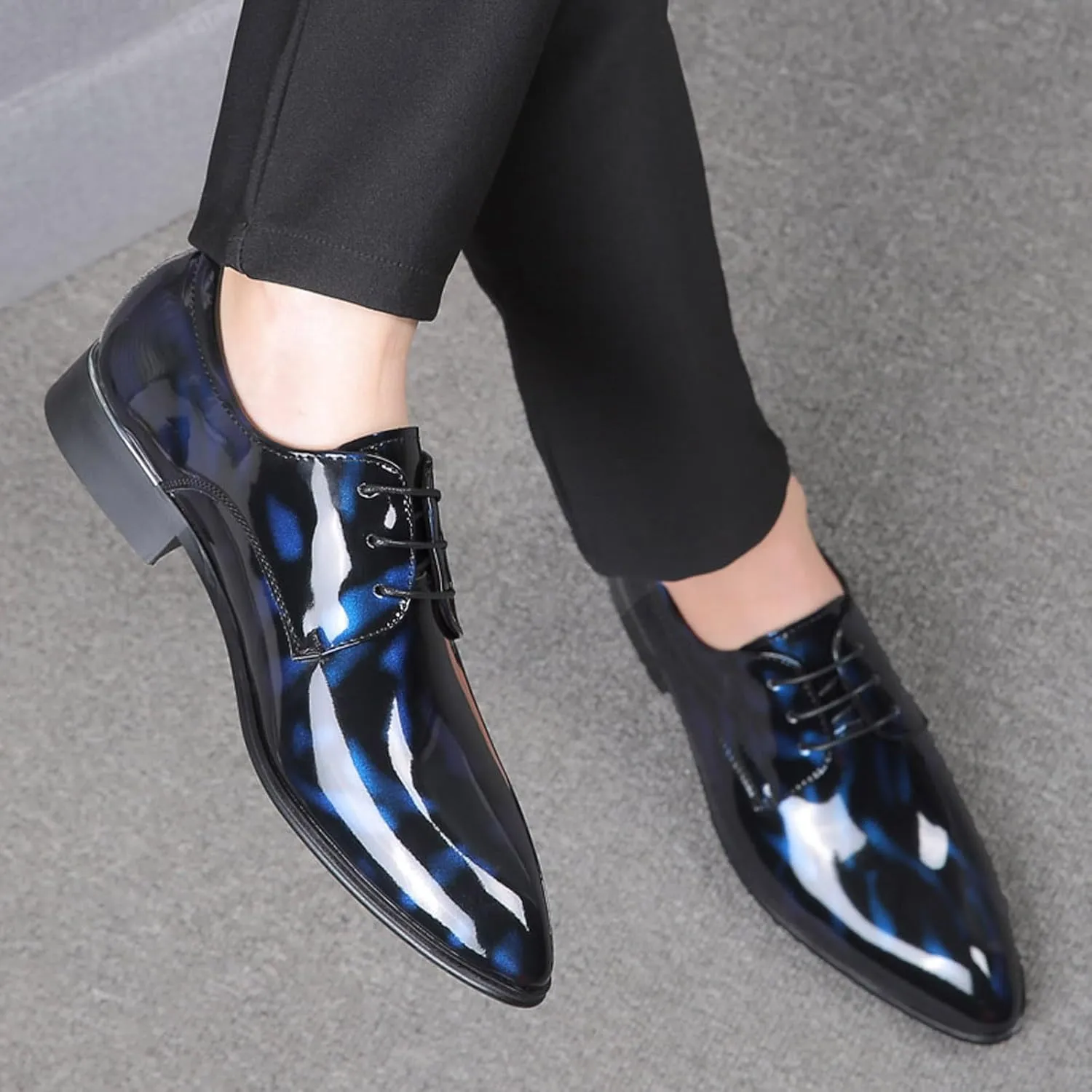 WUIWUIYU Men's Big Size Lace-Up Wedding Party Prom Semi-Formal Dress Wingtips Synthetic Leather Oxfords Shoes
